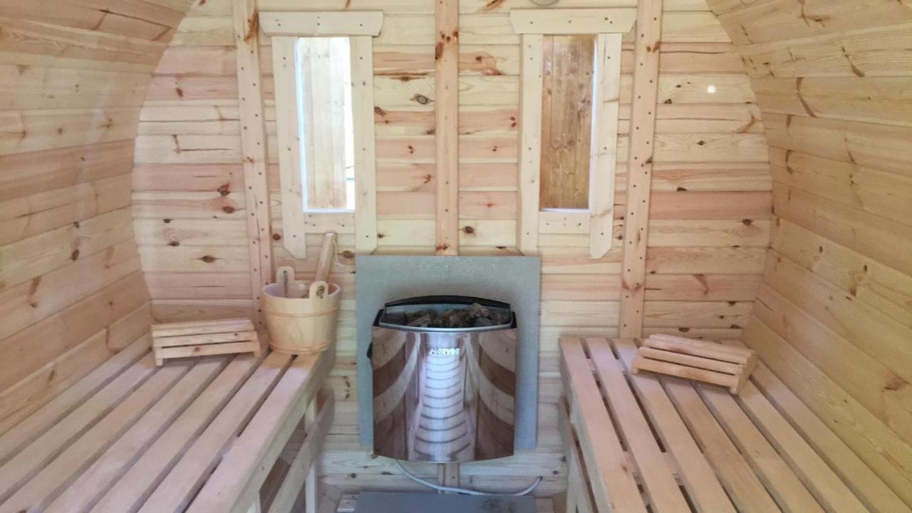 Luksusowa Willa Pod Lasem, Otwock - Shared Garden, Sauna, Wood Hot Tub! Hot Tub Seasonal! エクステリア 写真